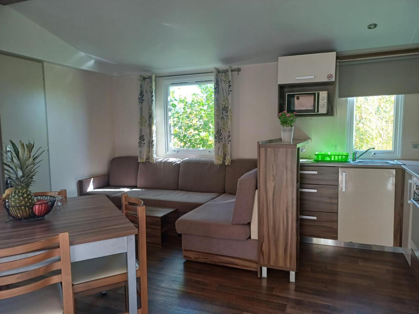 Camping Tucan - Mobile Homes By Lifestyle Holidays Lloret de Mar Kültér fotó